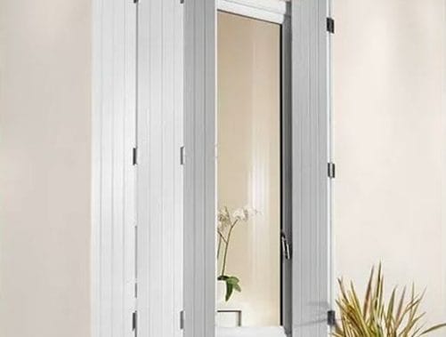 Persiennes en aluminium